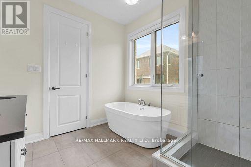 14 Eberly Woods Drive, Markham, ON photo 28