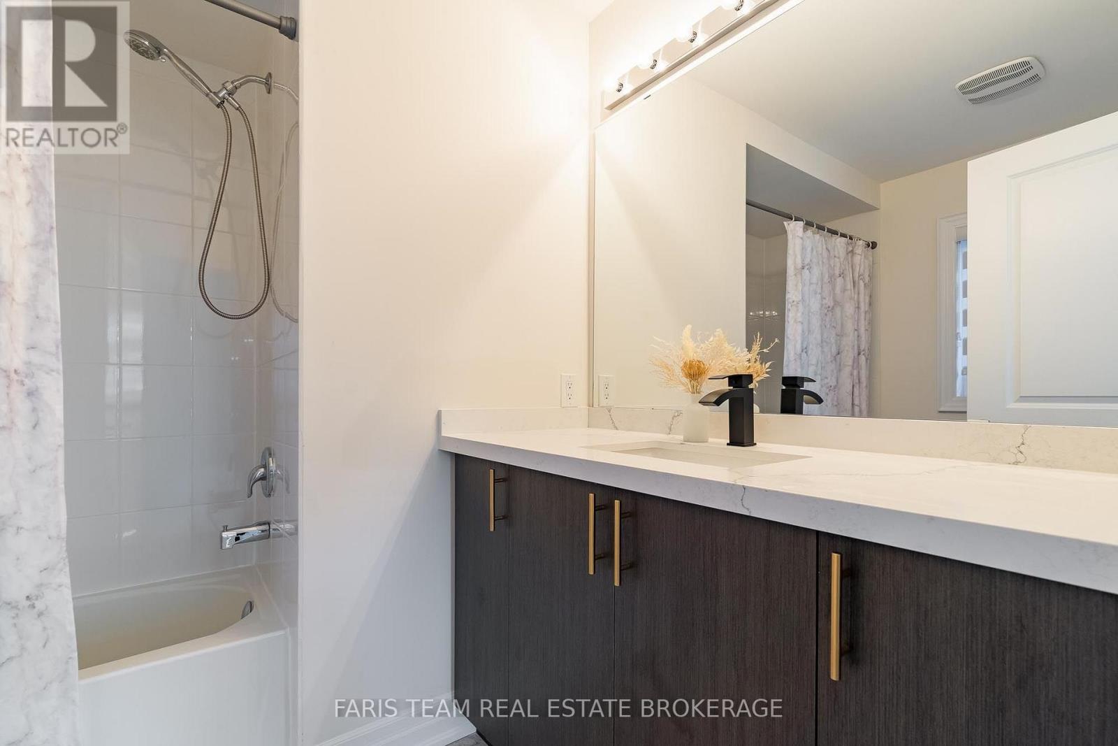 1410 BRODERICK STREET - 19