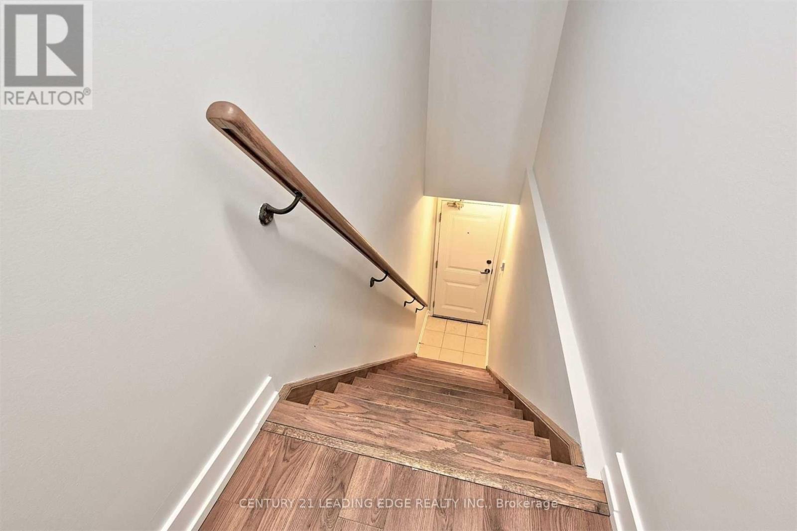708 - 60 DUNSHEATH WAY, Markham (Cornell) — photo 2