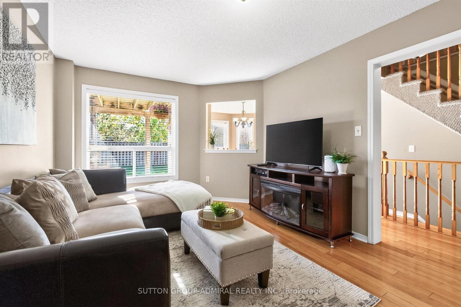 9 Patrick Drive, Barrie photo 22