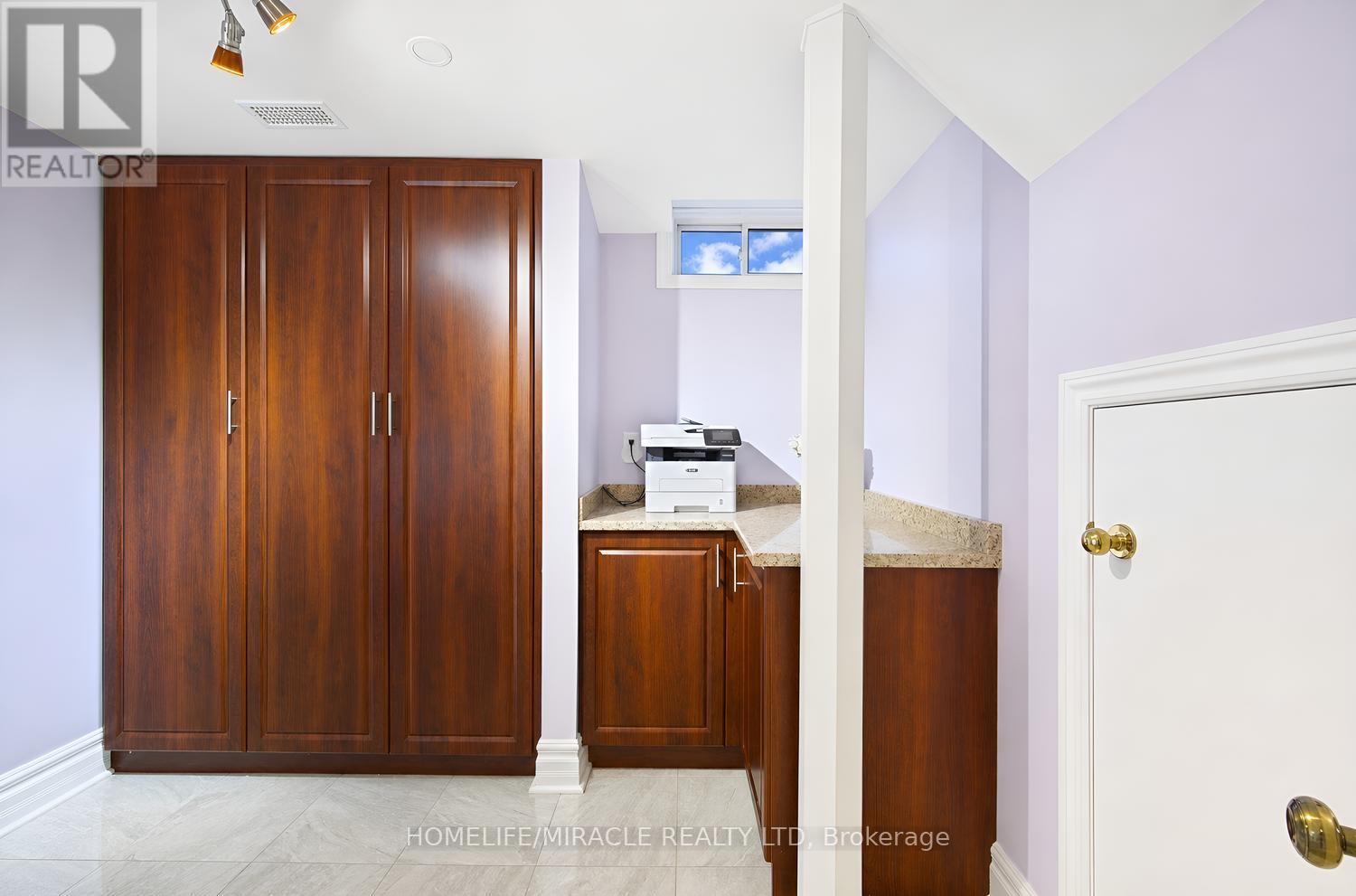 54 Starhill Crescent, Brampton, ON photo 23