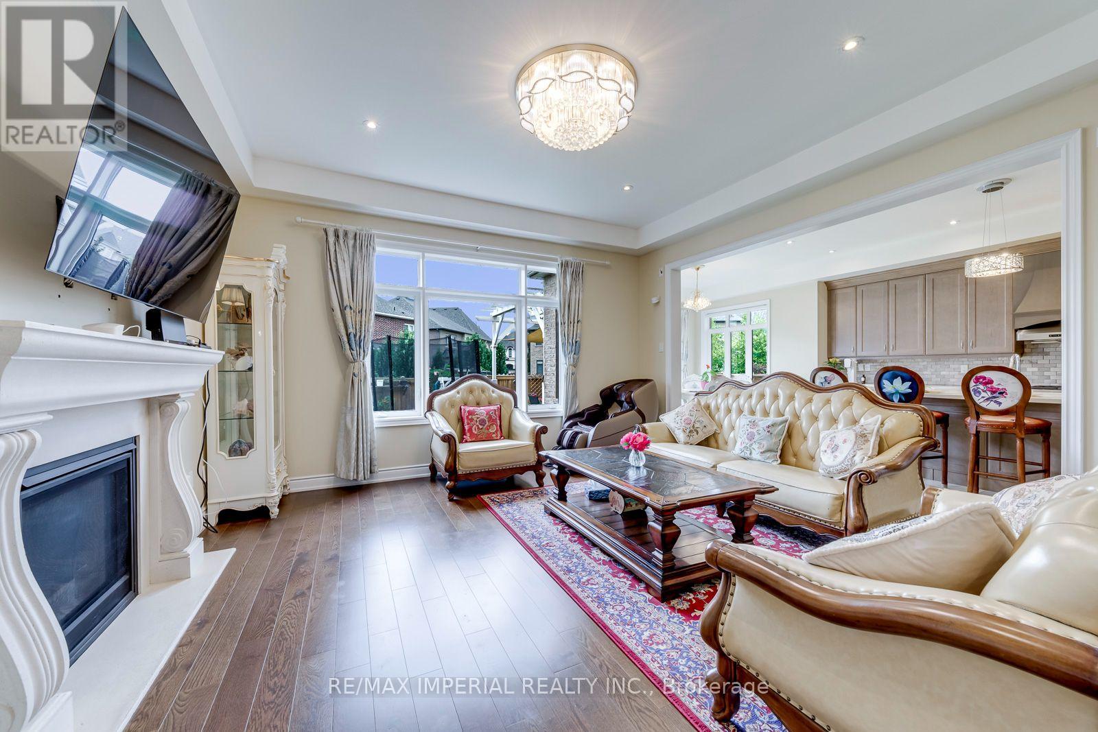 3164 POST Road, Oakville, ON photo 9