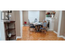 Family room - 97 Wildberry Crescent, Brampton, ON L6R1J9 Photo 6