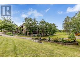 320 Chalk Lake Road, Scugog, ON L9L2B7 Photo 36