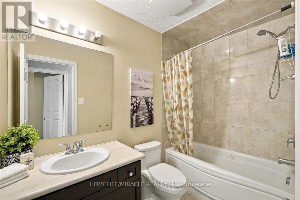 M1- 70 Willowrun Drive, Kitchener, ON photo 23