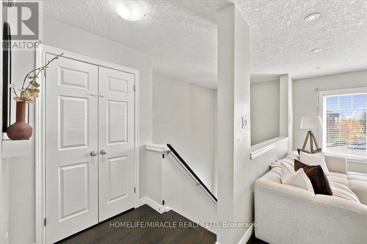 M1- 70 Willowrun Drive, Kitchener, ON photo 27