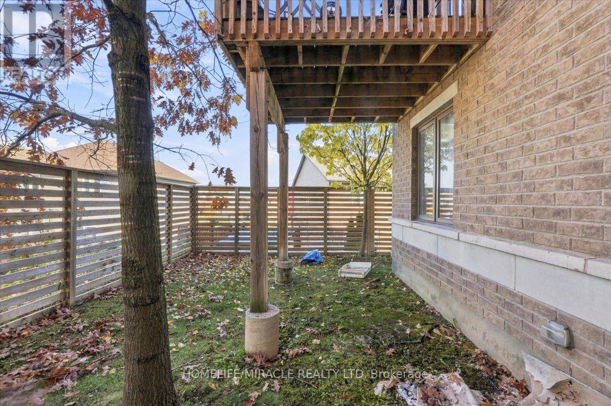 M1- 70 Willowrun Drive, Kitchener, ON photo 30