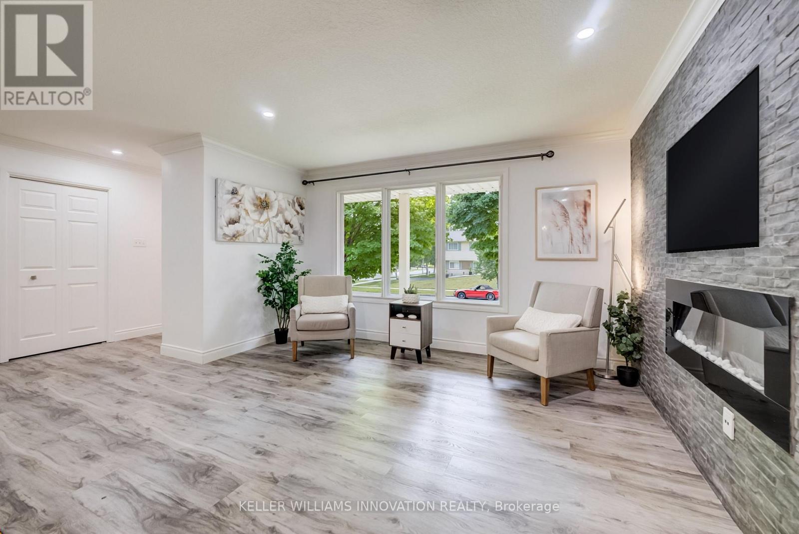 85 Foxhunt Road, Waterloo, ON photo 7