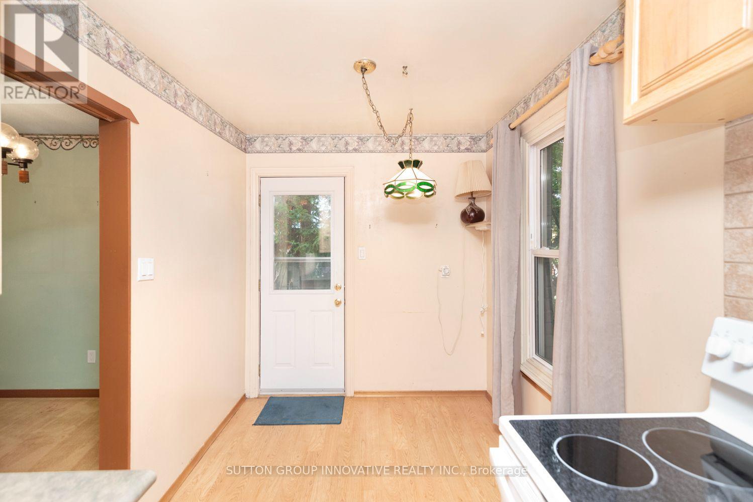160 Birchcliffe Crescent, Hamilton, ON photo 15