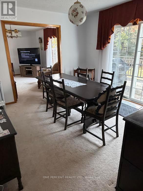 40 Golf Course Road, Bracebridge, ON photo 10