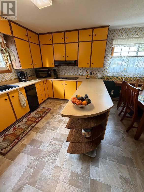40 Golf Course Road, Bracebridge, ON photo 13