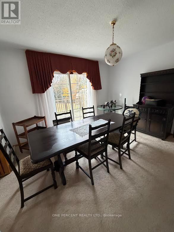 40 Golf Course Road, Bracebridge, ON photo 8