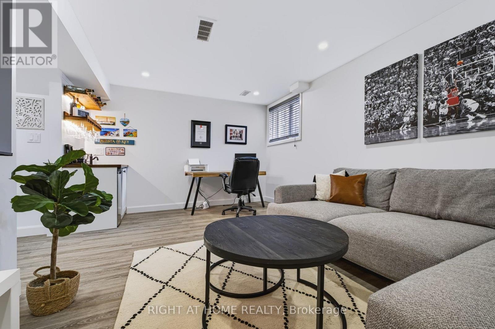69- 69 Westminster Crescent, Centre Wellington, ON photo 29