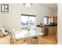 401 510 Chesterfield Avenue, North Vancouver, BC V7M2L9 Photo 10