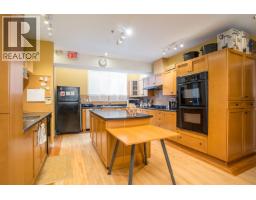 401 510 Chesterfield Avenue, North Vancouver, BC V7M2L9 Photo 24