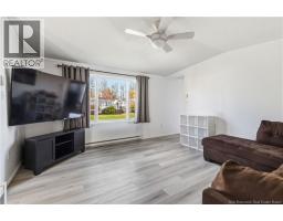 25 St Jean, Dieppe, NB E1A7N1 Photo 9