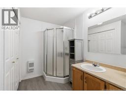 25 St Jean, Dieppe, NB E1A7N1 Photo 21