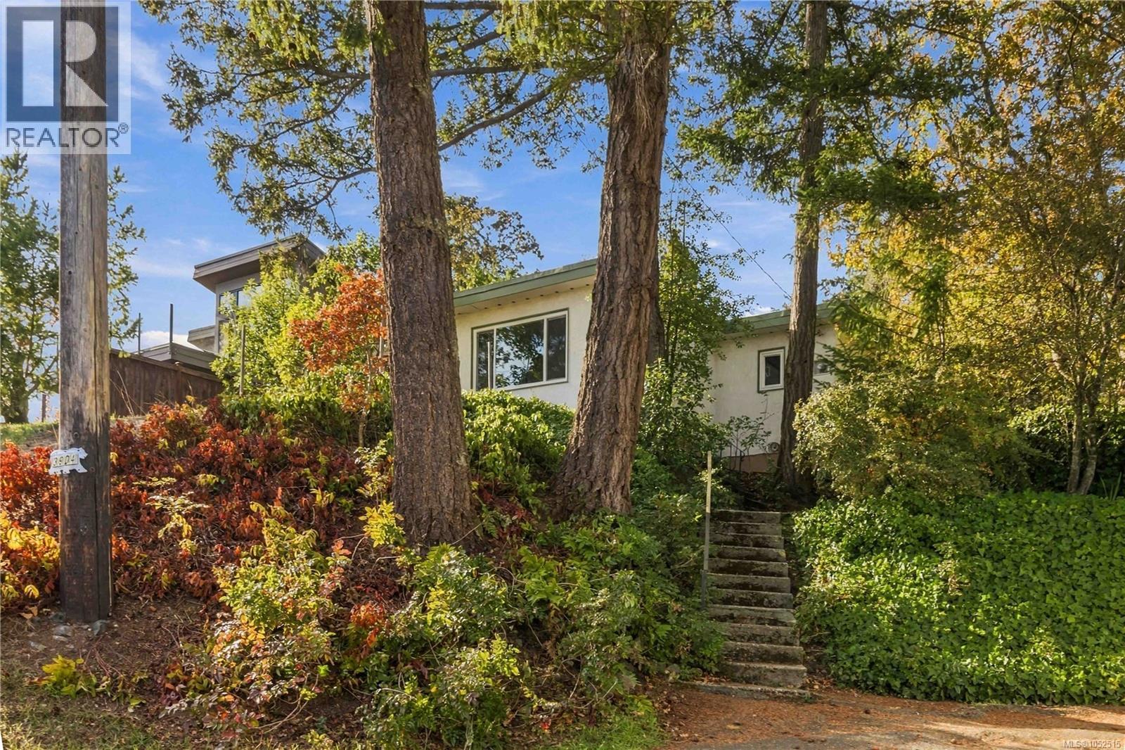 3904 Wilkinson Rd - 1