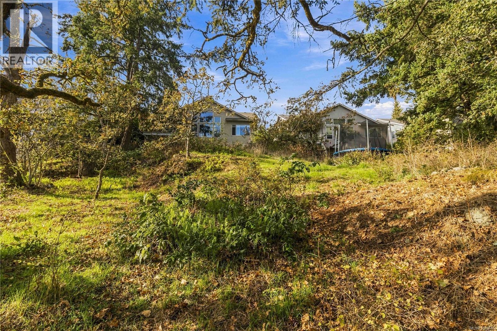  3904 Wilkinson Road, Saanich