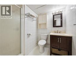 212 Heritage Drive, Kitchener, ON N2B3J6 Photo 32