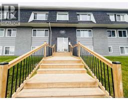 145 Coldbrook Crescent Unit# 10, photo 2