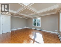 Photo 11 of 38, 2275 LAURIER CRESCENT · Prince George, BC