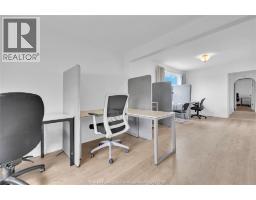 9572 Tecumseh Road, Windsor, ON N8R1A2 Photo 18