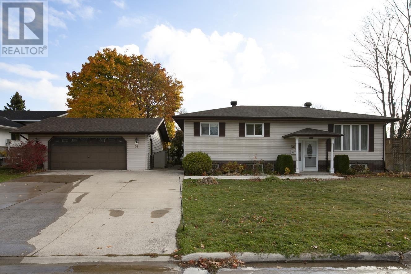 36 Danby RD photo 5