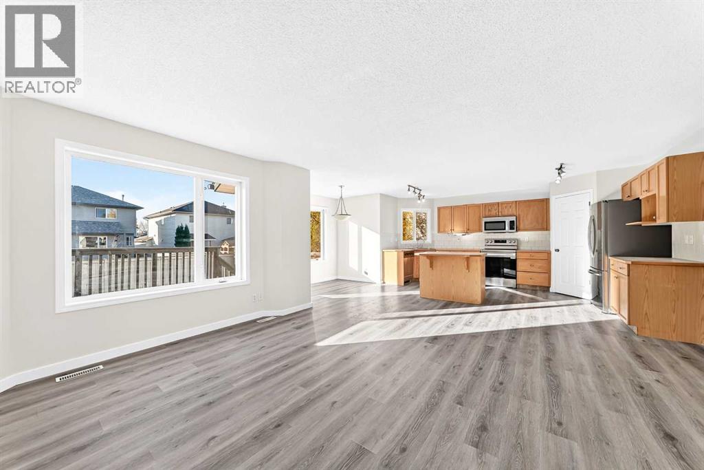 531 Stonegate Road NW, Airdrie — photo 17