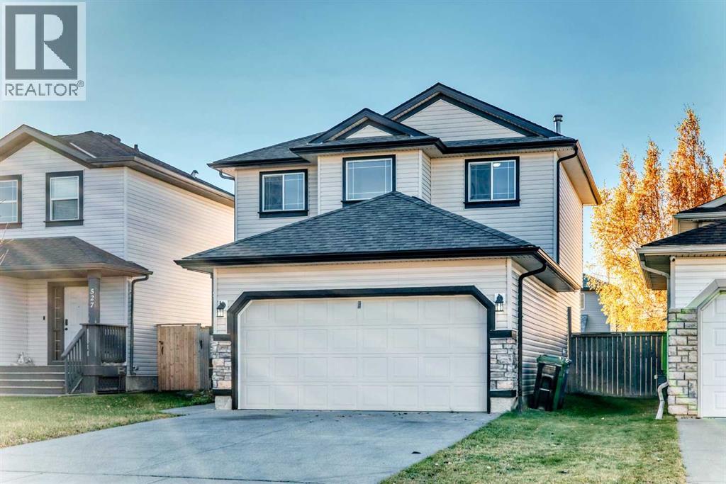 531 Stonegate Road NW, Airdrie — photo 2