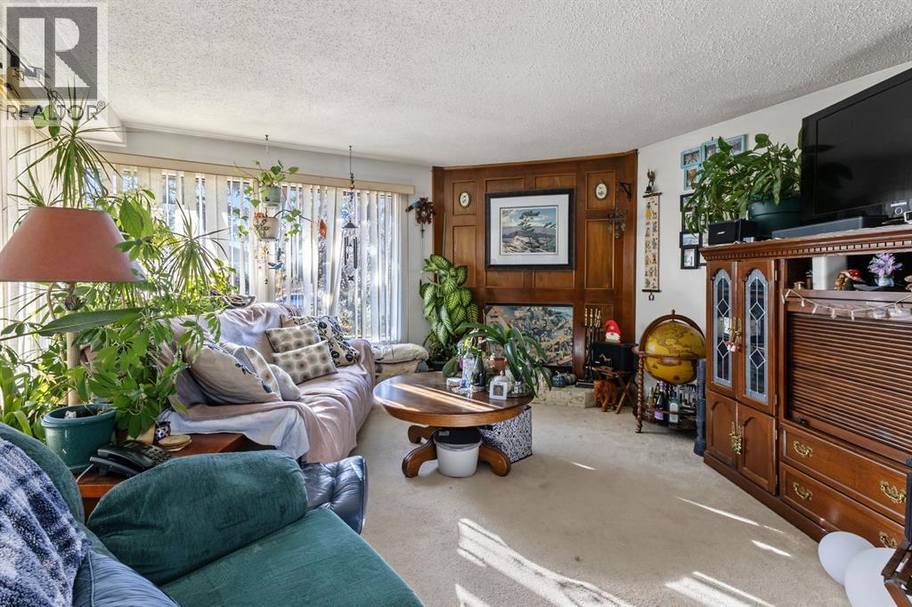 325 Templemont Place NE, Calgary — photo 7
