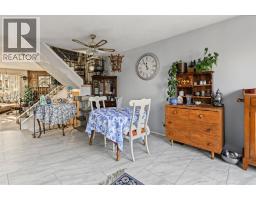 4pc Bathroom - 325 Templemont Place Ne, Calgary, AB T1Y5A7 Photo 6