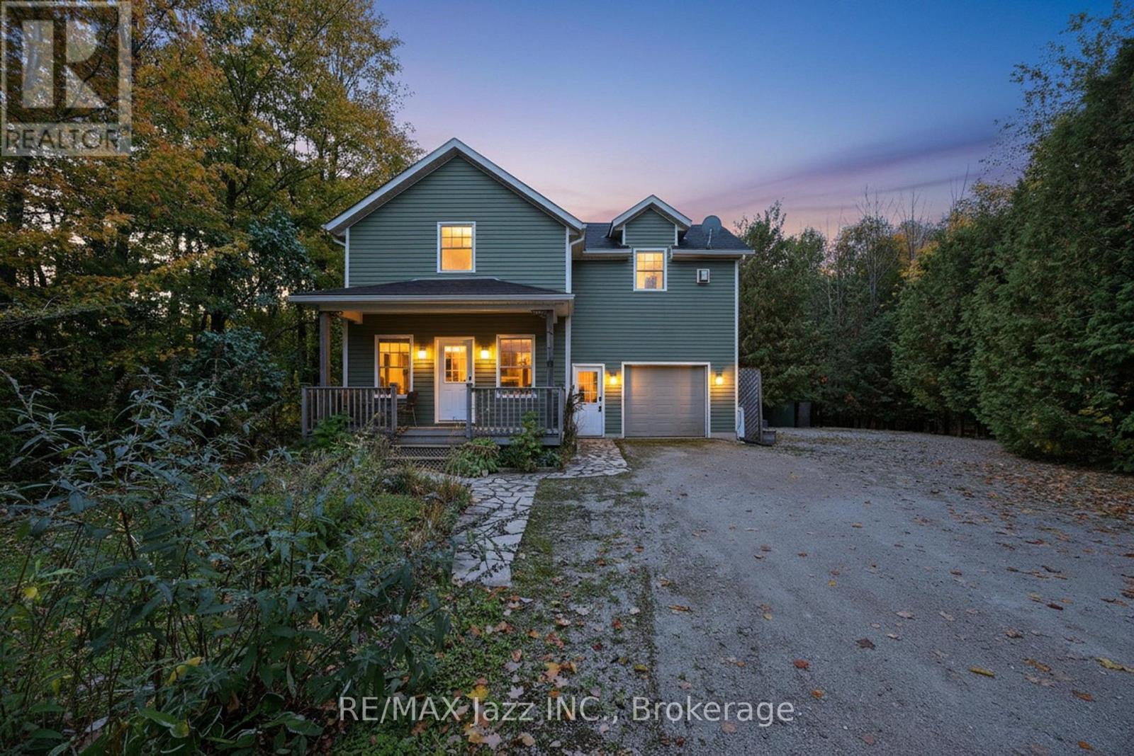 170 Raglan Street, Grey Highlands, ON photo 1