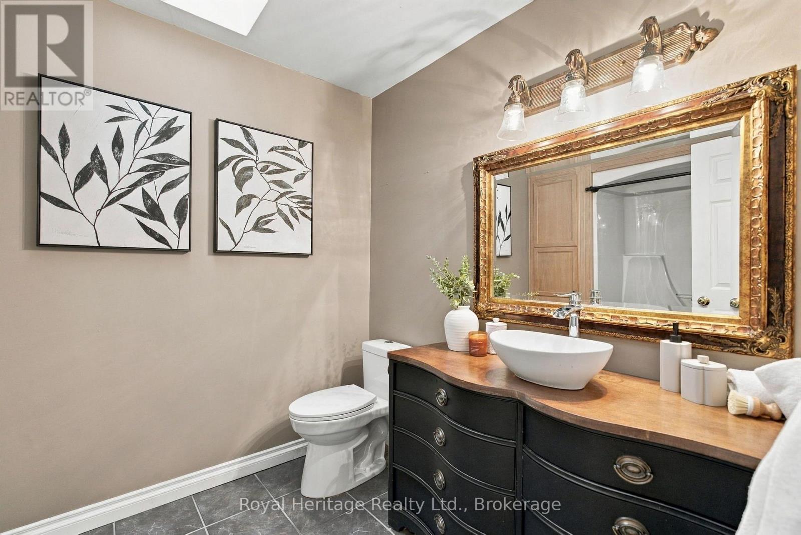 7372 Dale Road, Hamilton Township, ON photo 30