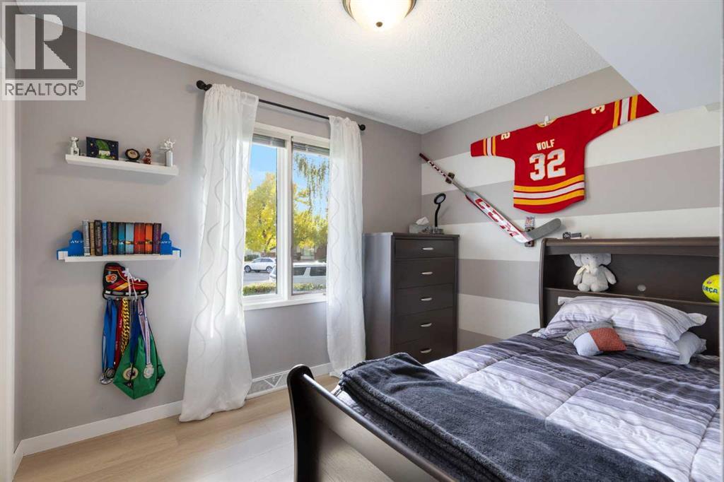 2320 58 Avenue SW, Calgary — photo 29