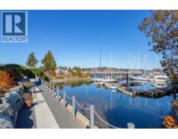 201 10431 Resthaven Dr, Sidney, BC V8L3H6 Photo 36