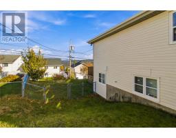 86 Greenspond Drive thumbnail 3