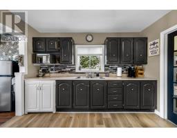 38 Smith Avenue, St  John S, NL A1C5G1 Photo 14