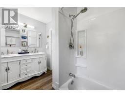 38 Smith Avenue, St  John S, NL A1C5G1 Photo 25