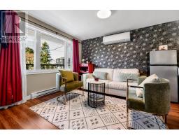38 Smith Avenue thumbnail 5