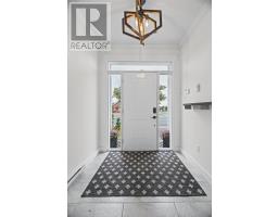 210 Stavanger Drive thumbnail 4