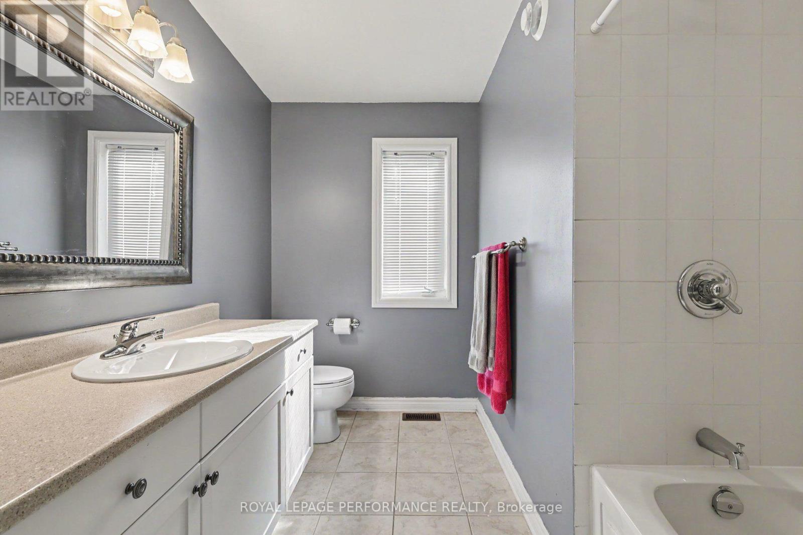 1033 Red Spruce Street