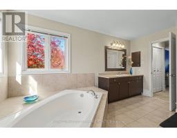 1033 Red Spruce Street, Ottawa, ON K1V1T5 Photo 21