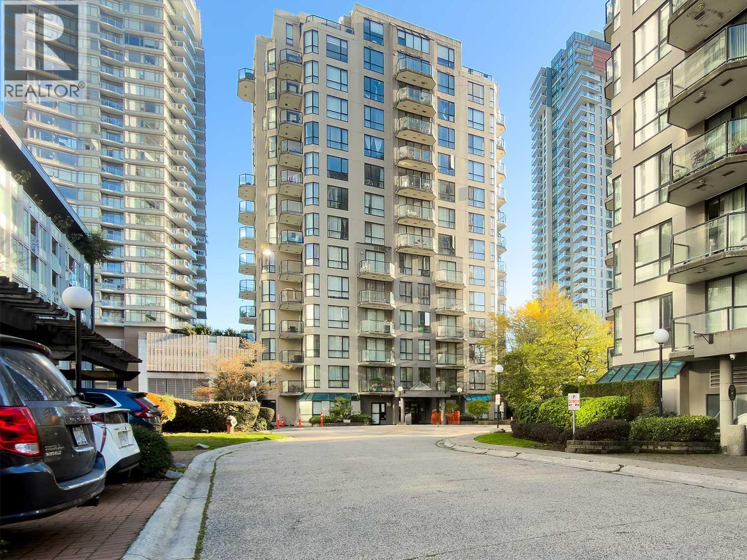 904 828 AGNES STREET, New Westminster