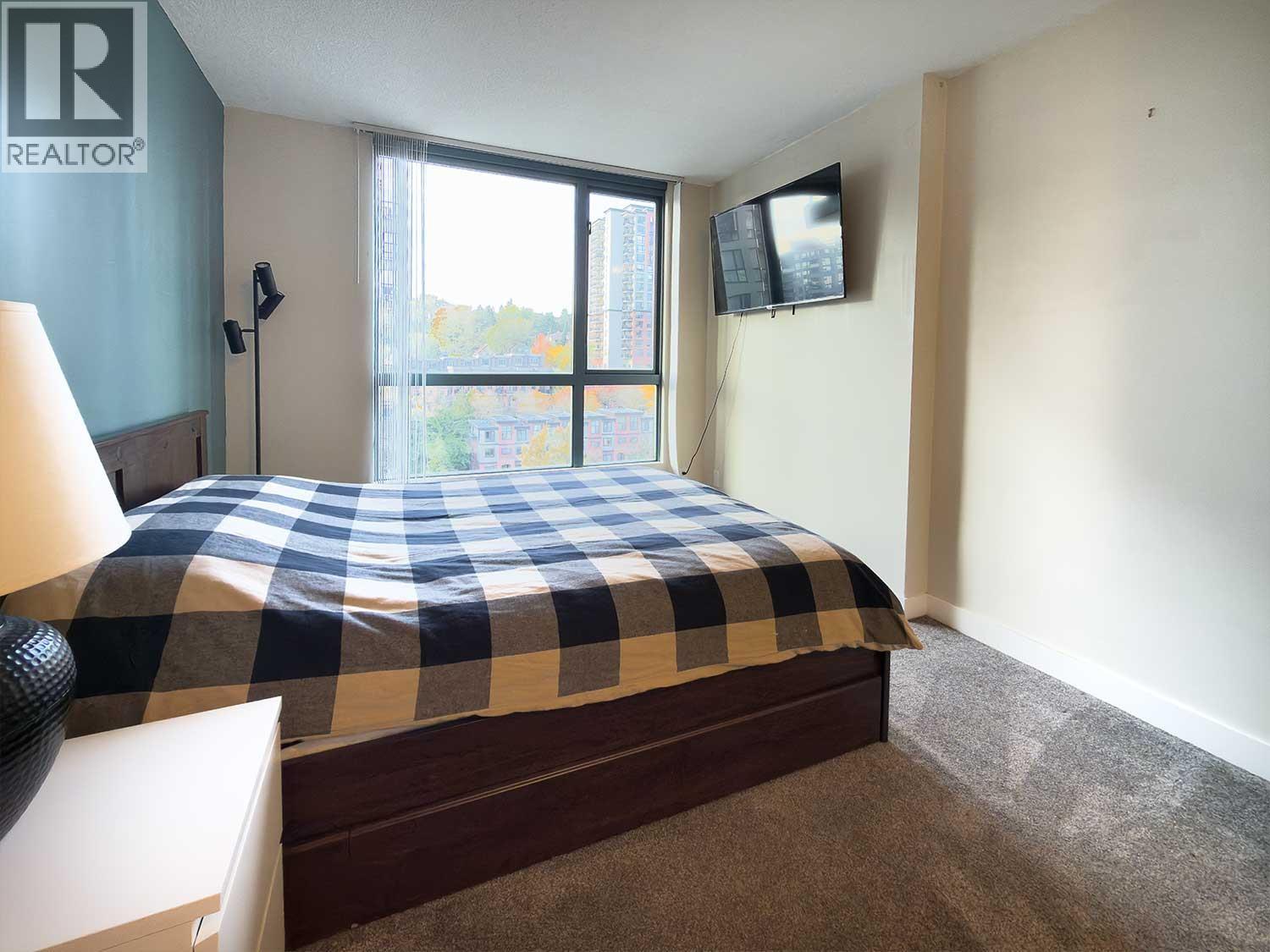 904 828 AGNES STREET, New Westminster - Image 1