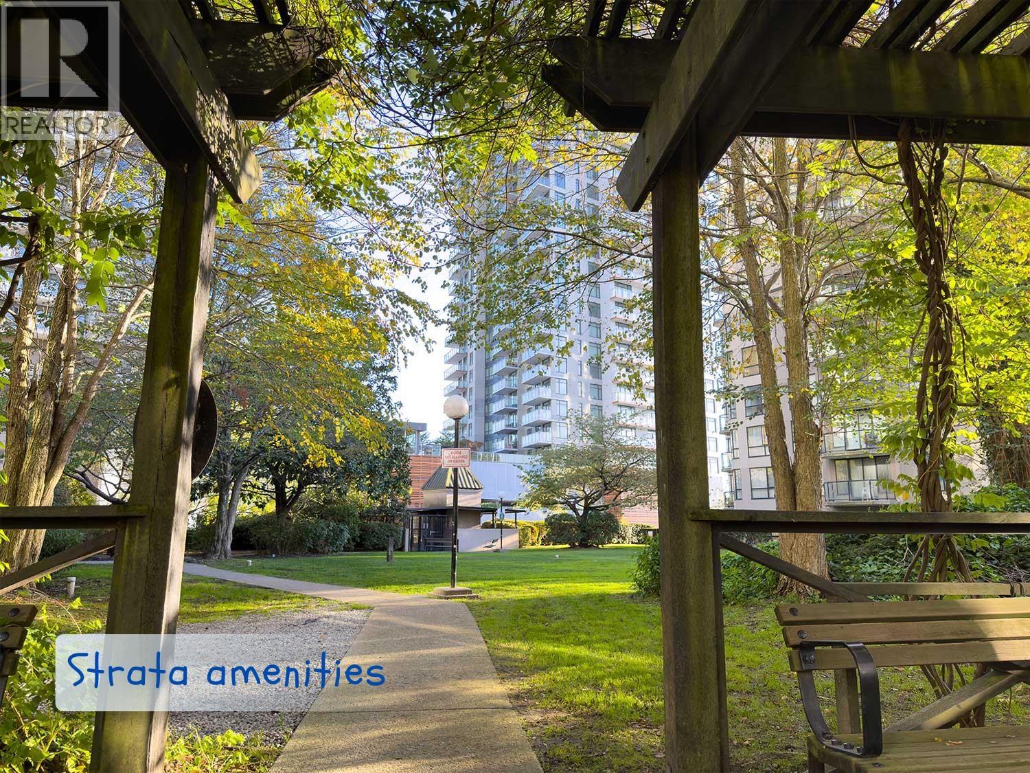 904 828 AGNES STREET, New Westminster - Image 1