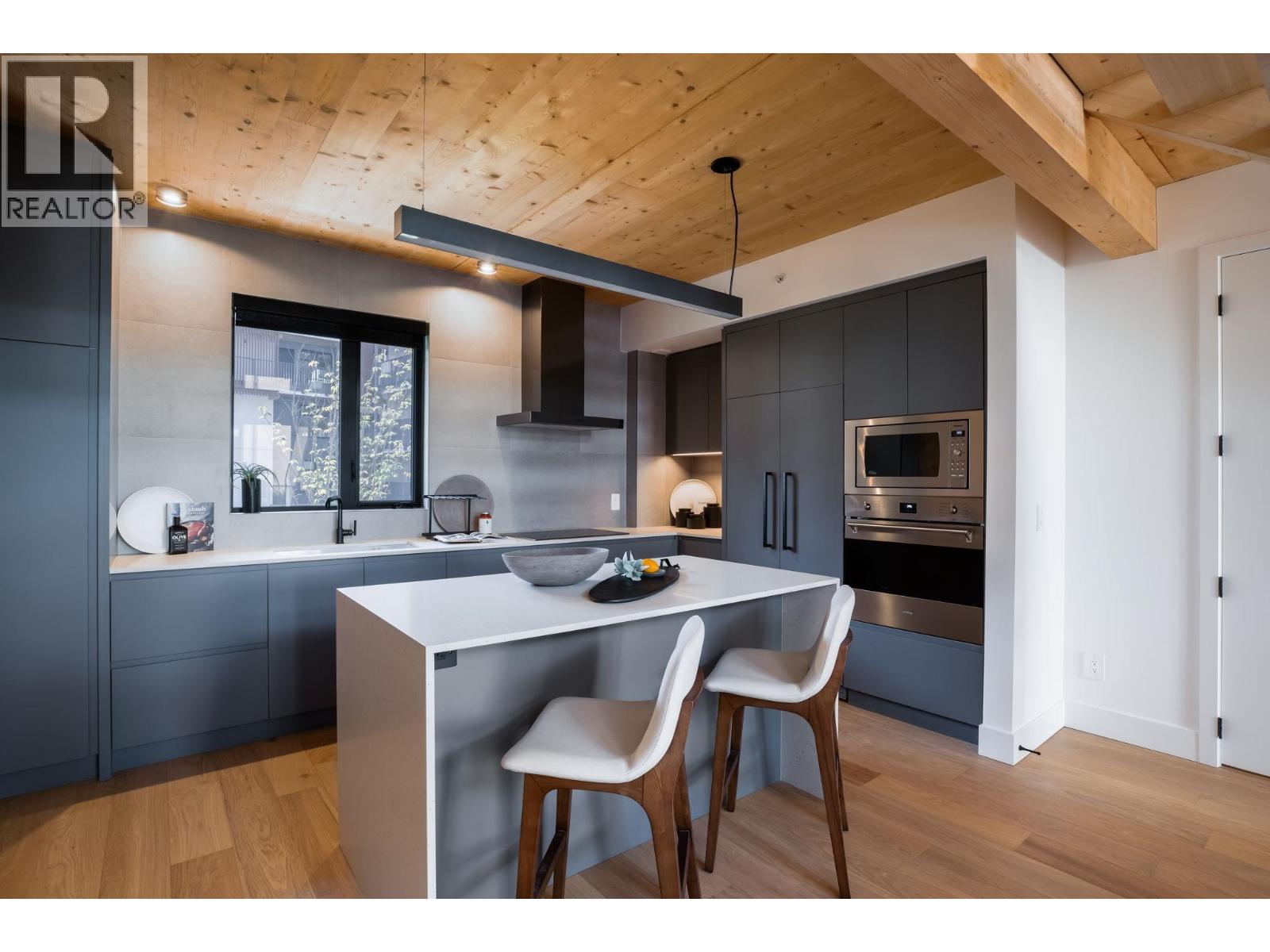 306 310 SALTER STREET, New Westminster - Image 1