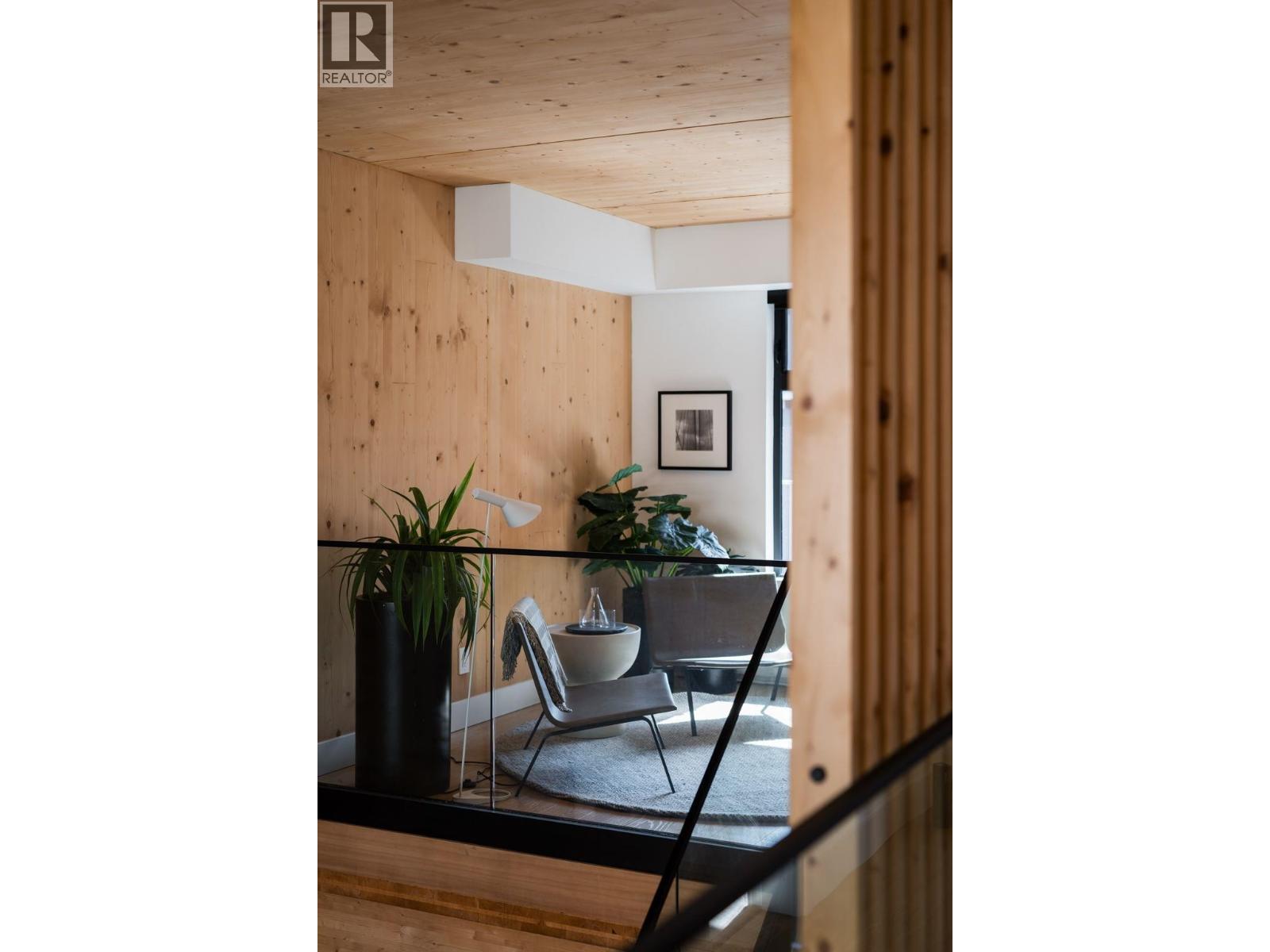 306 310 SALTER STREET, New Westminster - Image 1