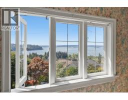 1013 Duchess Avenue, West Vancouver, BC V7T1G8 Photo 10