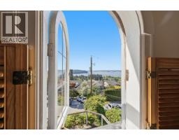 1013 Duchess Avenue, West Vancouver, BC V7T1G8 Photo 16